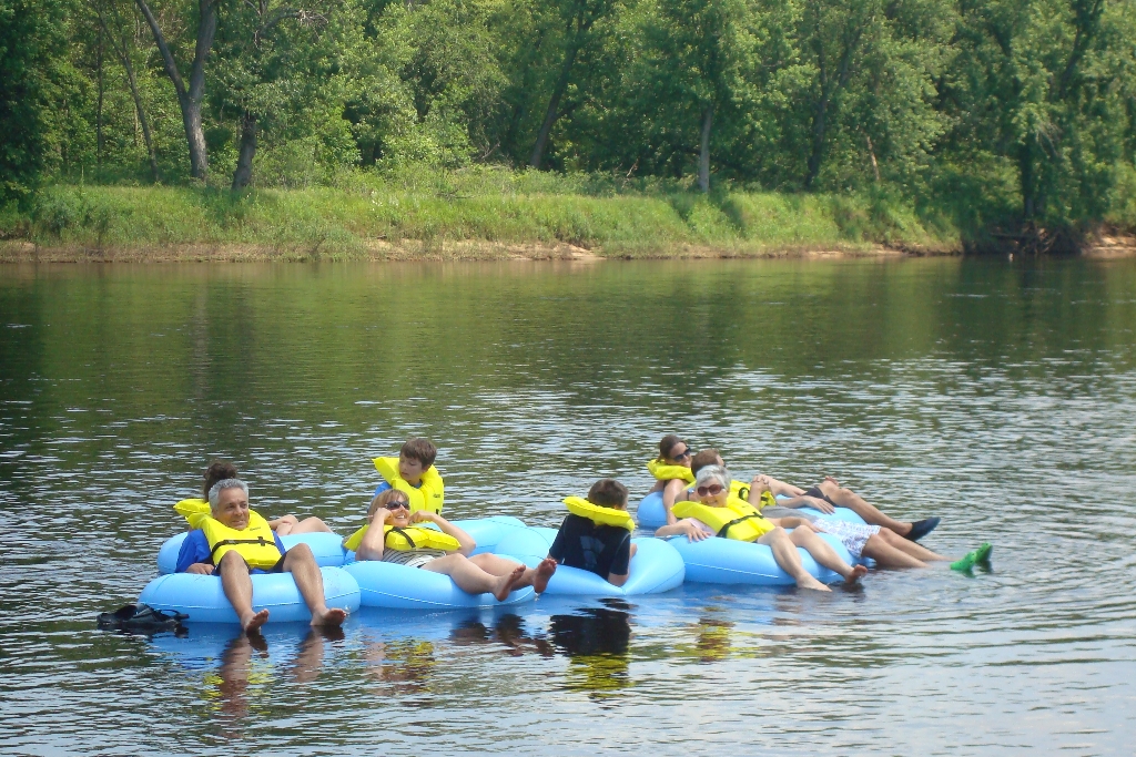 Your river tubing pics! Sandy Shores Tubing